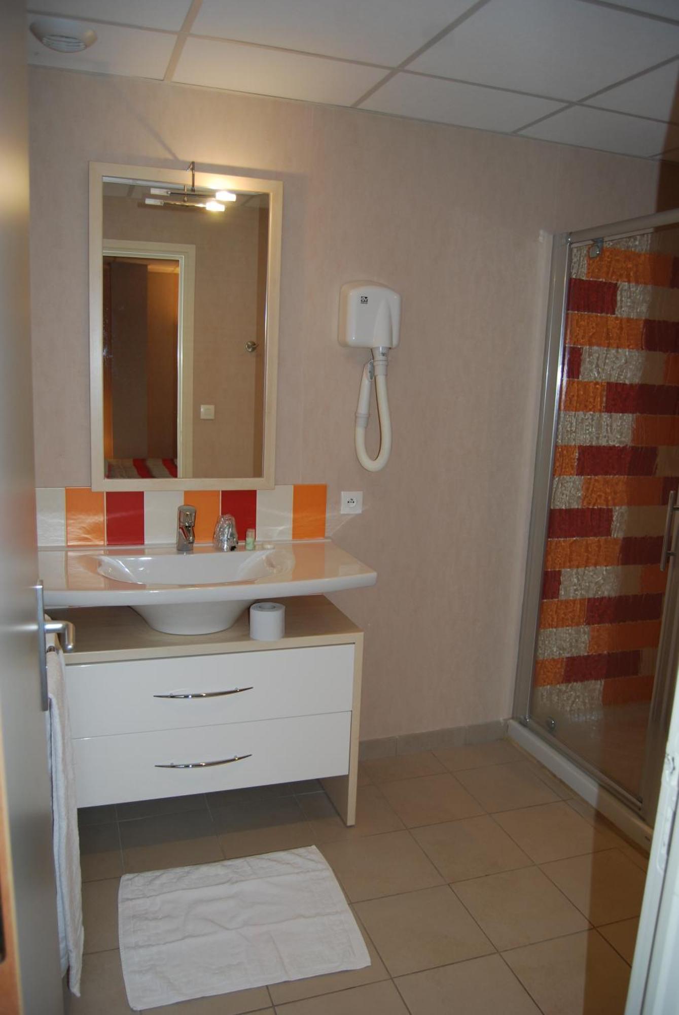 Le Logis De La Lys Otel Aire-sur-la-Lys Dış mekan fotoğraf