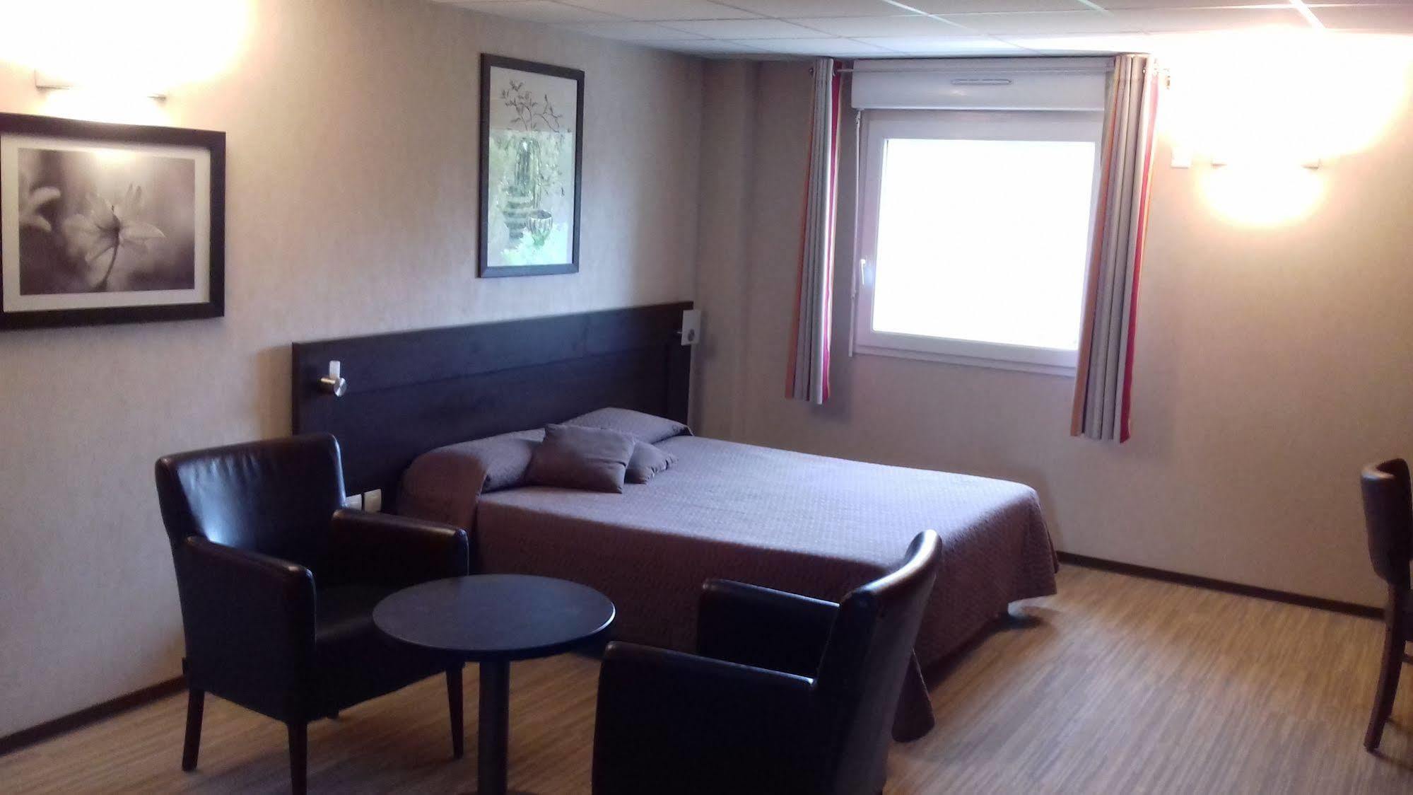 Le Logis De La Lys Otel Aire-sur-la-Lys Dış mekan fotoğraf