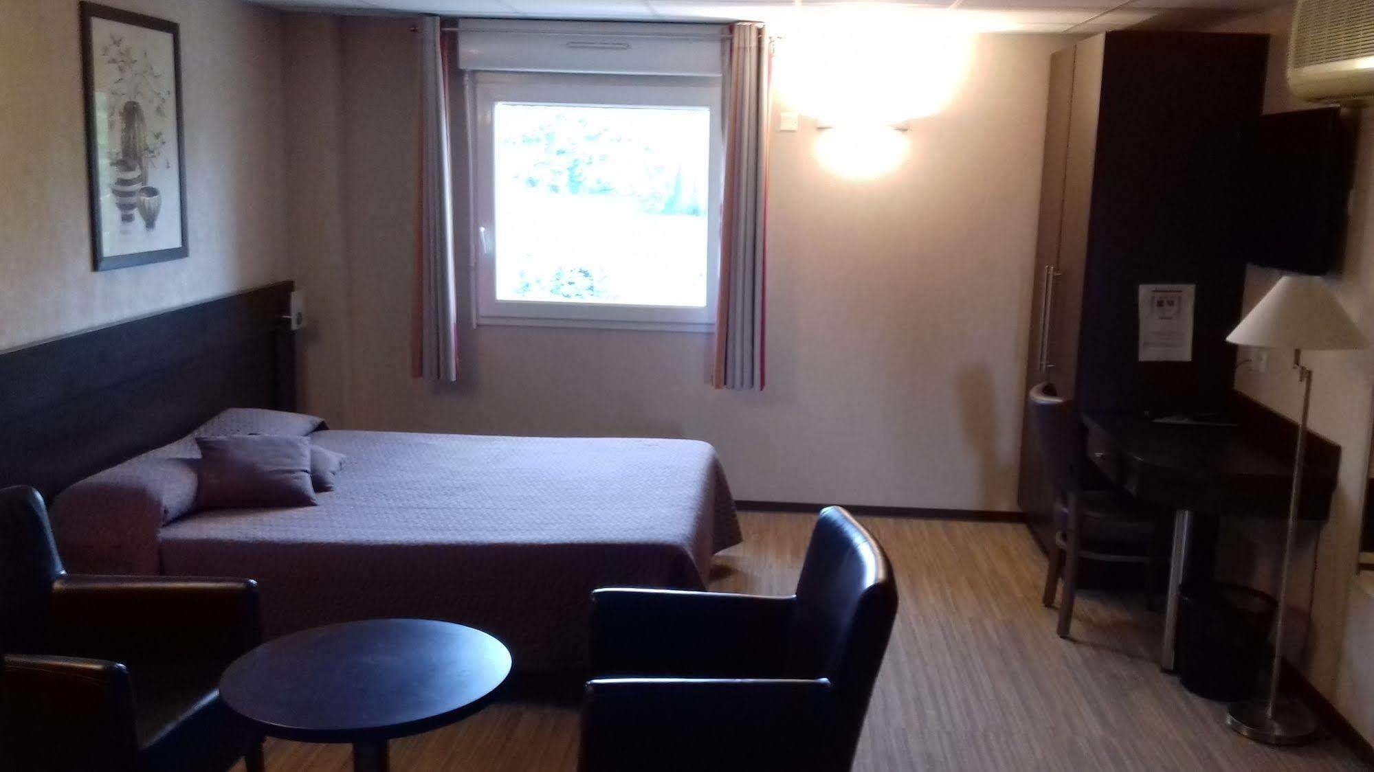Le Logis De La Lys Otel Aire-sur-la-Lys Dış mekan fotoğraf