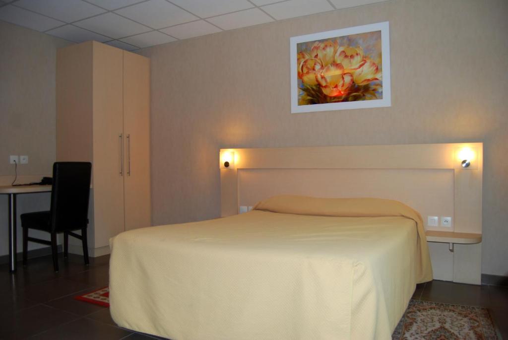 Le Logis De La Lys Otel Aire-sur-la-Lys Oda fotoğraf